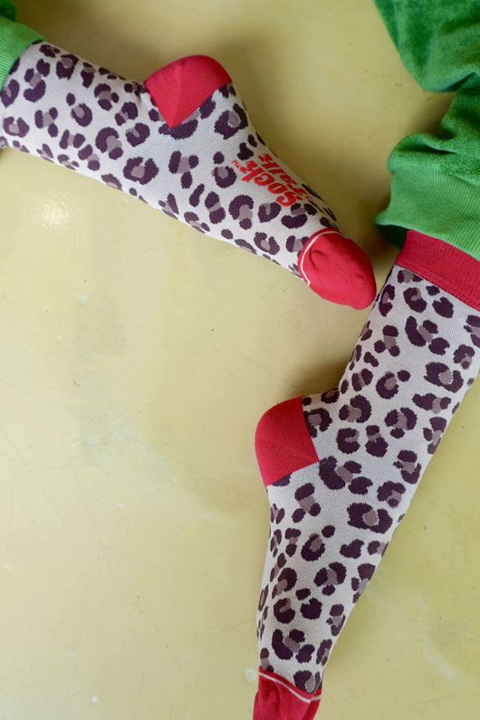 Leopard Bamboo Sock Natural Red